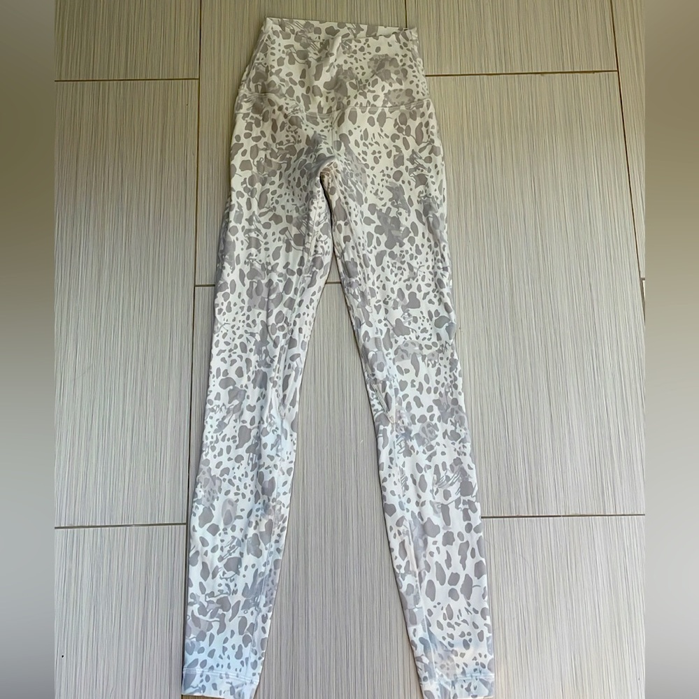 lululemon align leggings 25’’